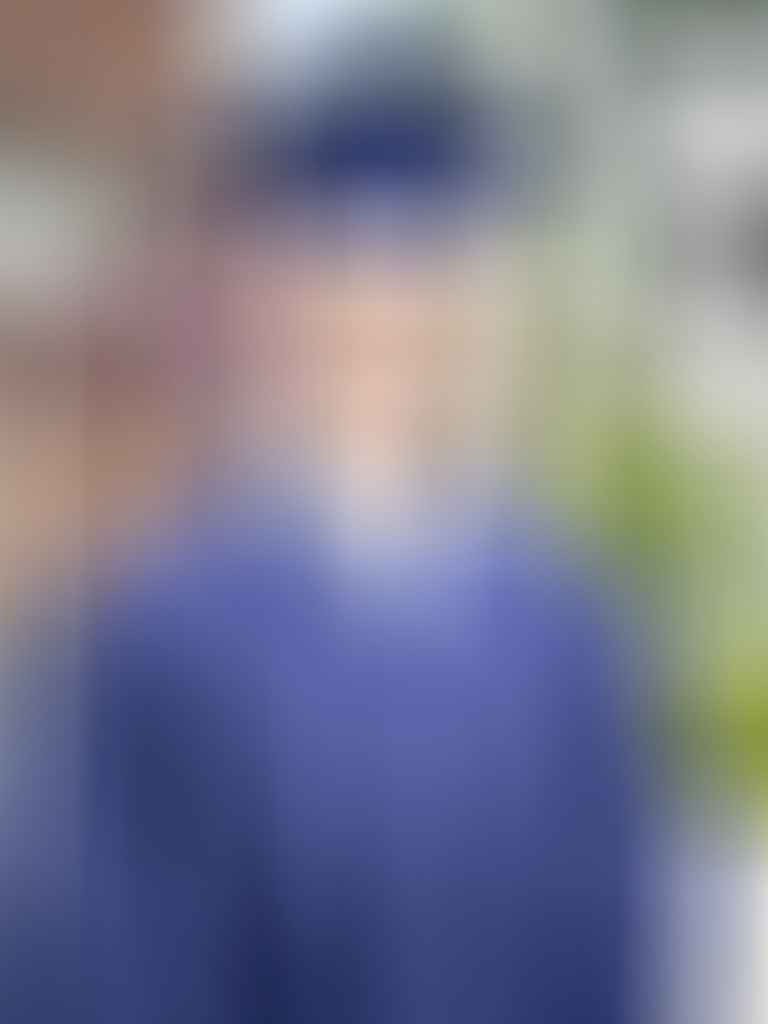 web-portraitofagraduate3